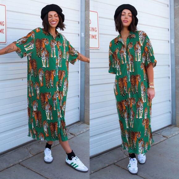 Dressed in Lala Dress Green Tiger So Far So Good Oversized Plissé Dress Size M - Picture 5 of 9
